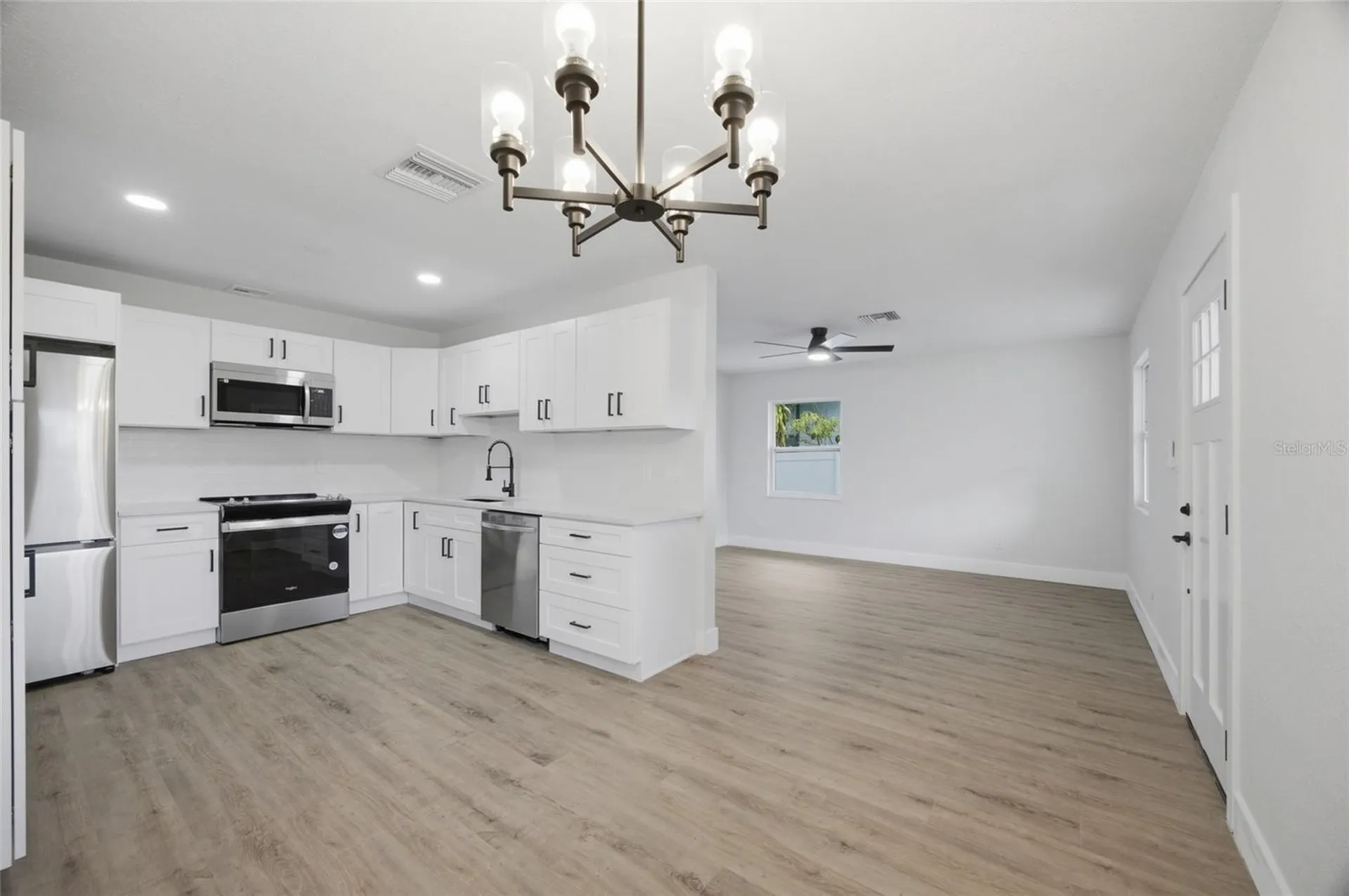 1333 Overlea Street Clearwater FL 33755
