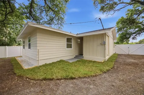 1333 Overlea Street Clearwater FL 33755
