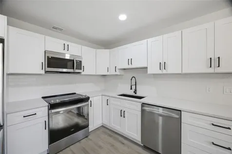 1333 Overlea Street Clearwater FL 33755