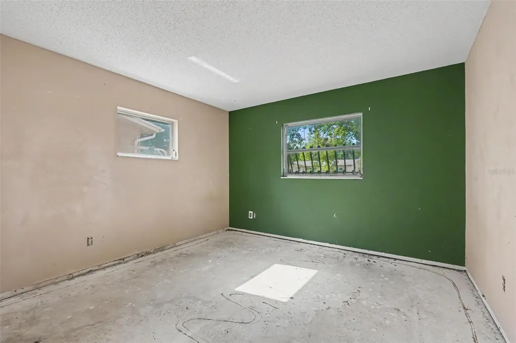 8373 78th Terrace Seminole FL 33777