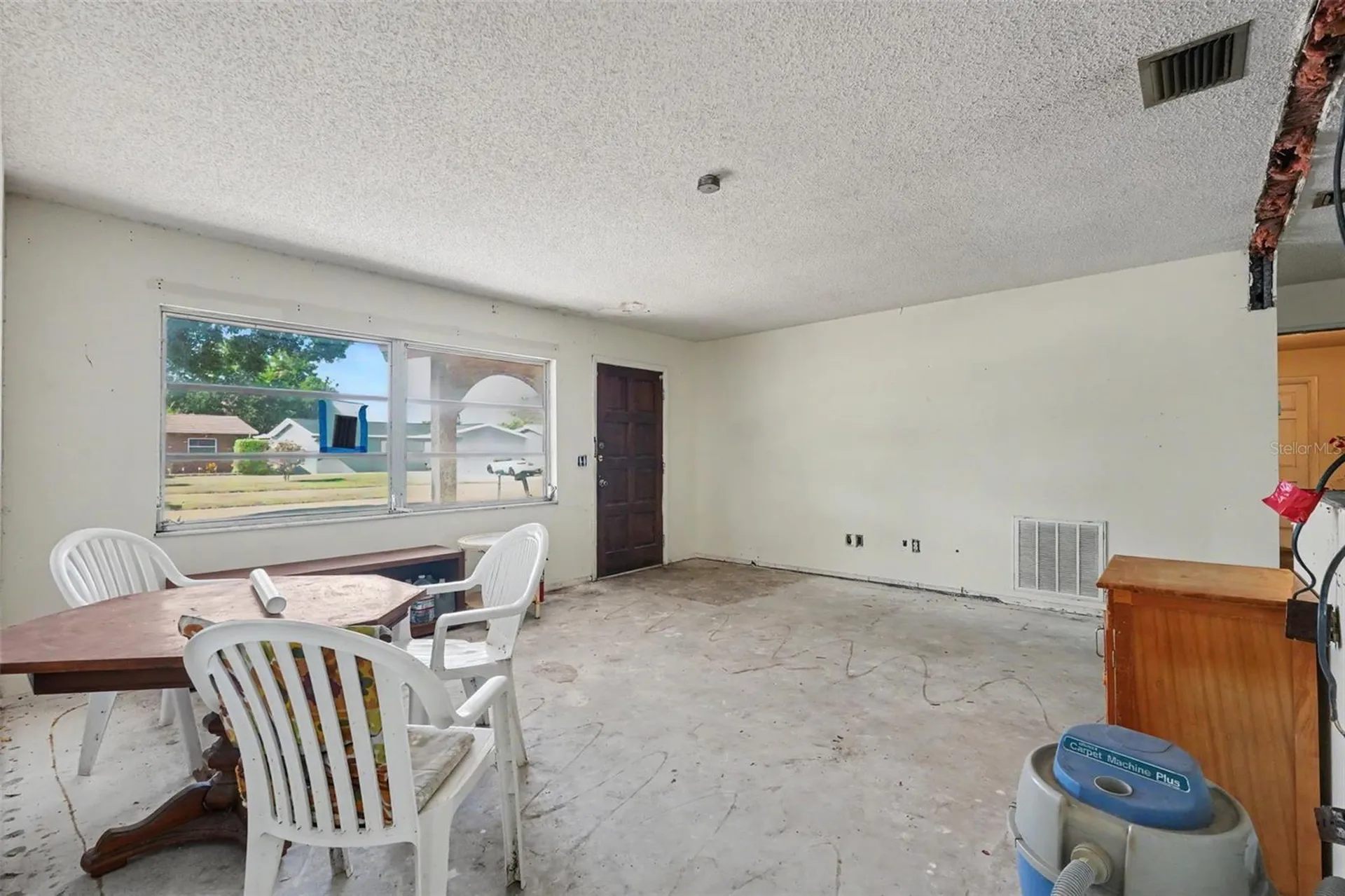 8373 78th Terrace Seminole FL 33777