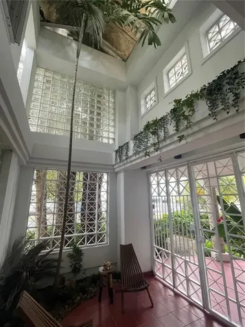 4 Ebano Street Guaynabo PR 00966