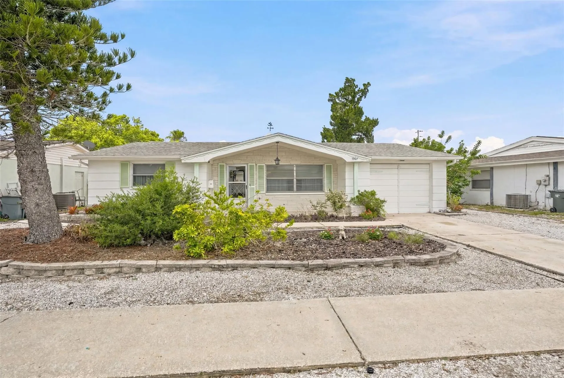 1207 Lodestar Drive Holiday FL 34690