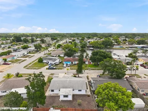 1207 Lodestar Drive Holiday FL 34690