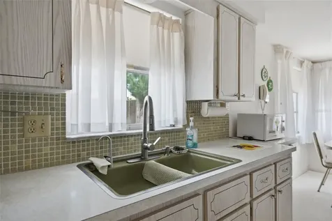 1207 Lodestar Drive Holiday FL 34690