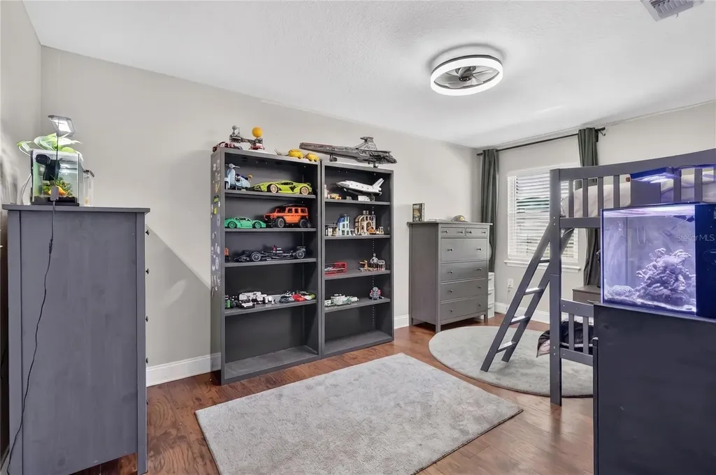 706 S Oakwood Avenue Brandon FL 33511