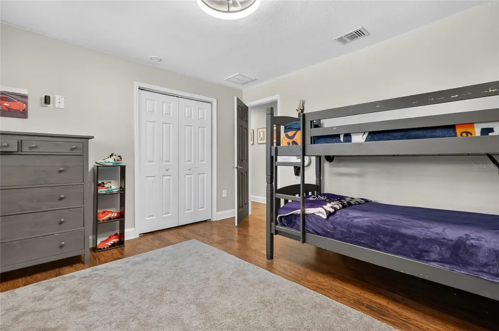 706 S Oakwood Avenue Brandon FL 33511