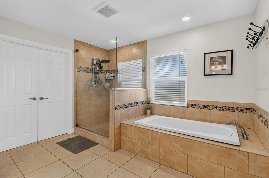 706 S Oakwood Avenue Brandon FL 33511