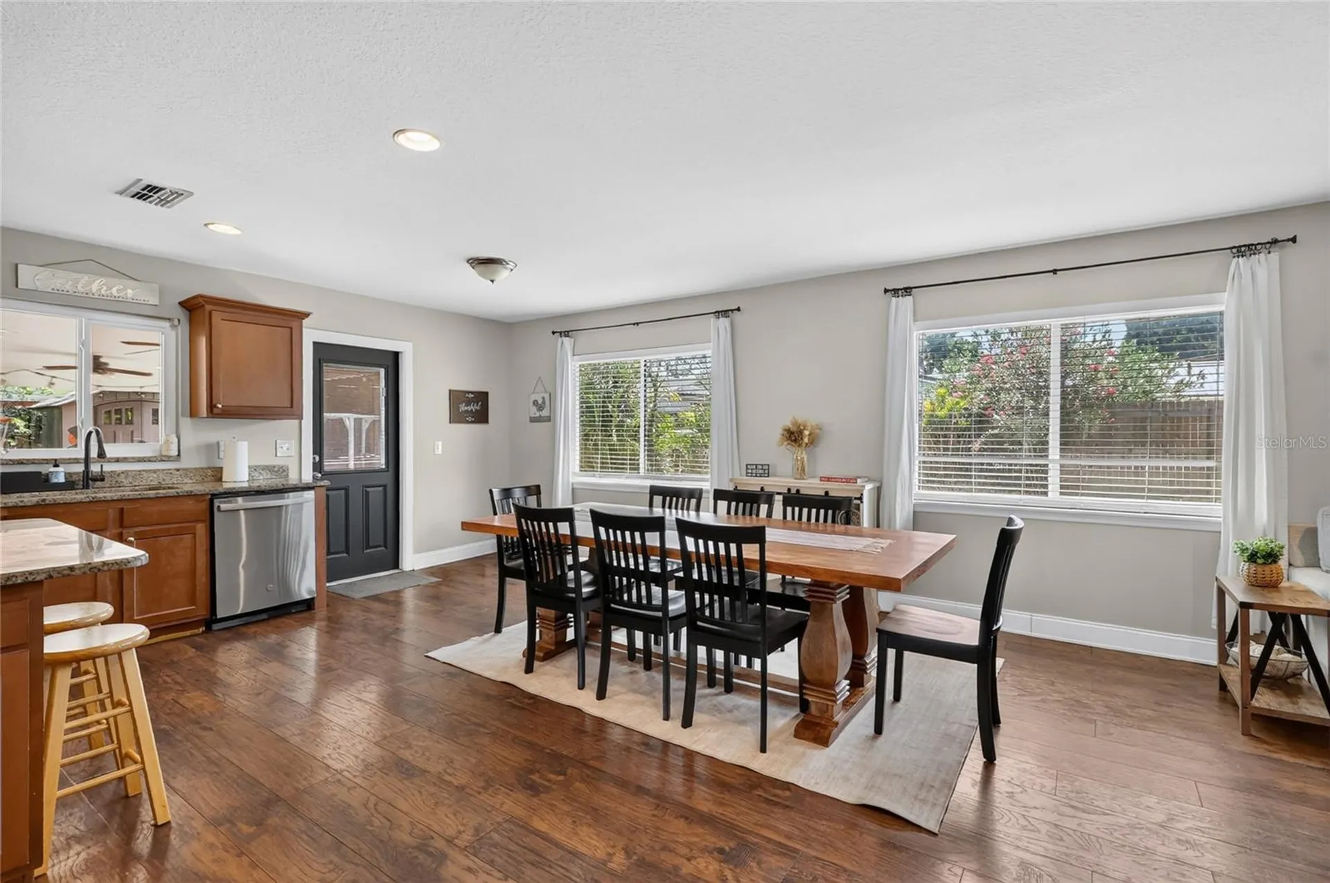 706 S Oakwood Avenue Brandon FL 33511