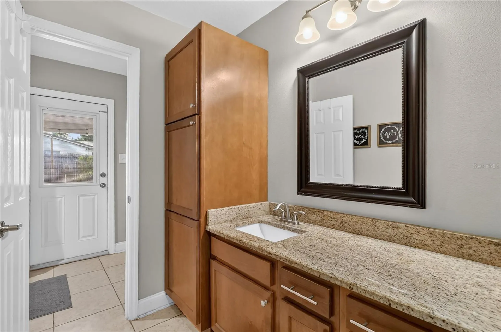 706 S Oakwood Avenue Brandon FL 33511