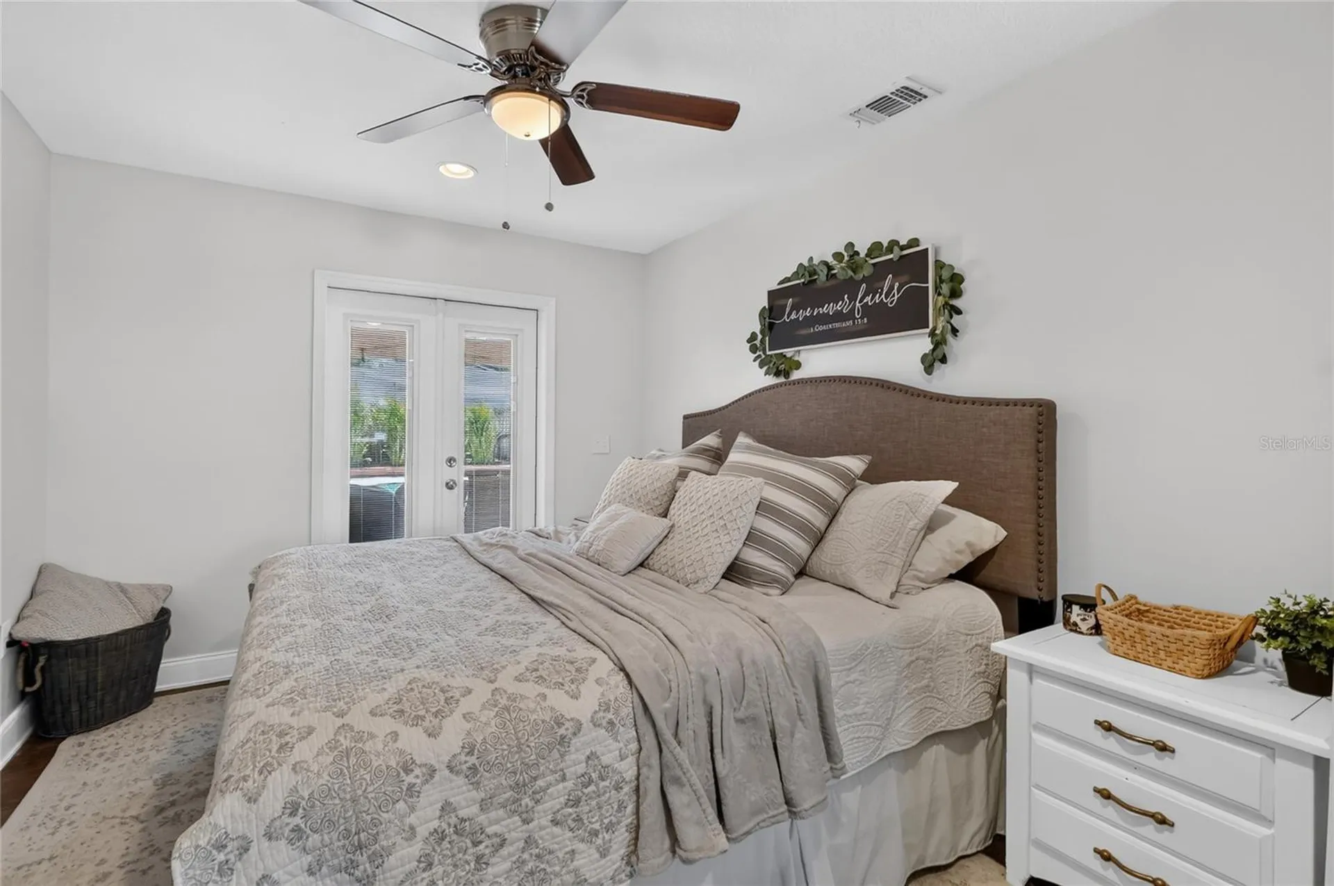 706 S Oakwood Avenue Brandon FL 33511