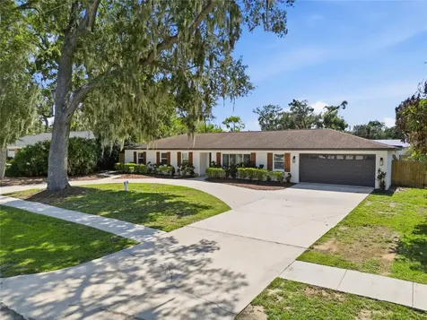 706 S Oakwood Avenue Brandon FL 33511