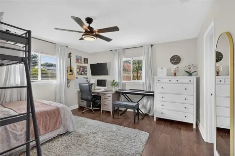 706 S Oakwood Avenue Brandon FL 33511