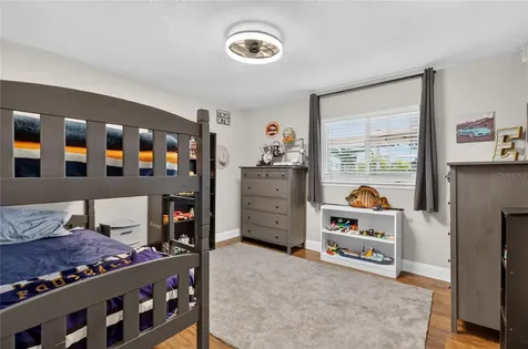 706 S Oakwood Avenue Brandon FL 33511