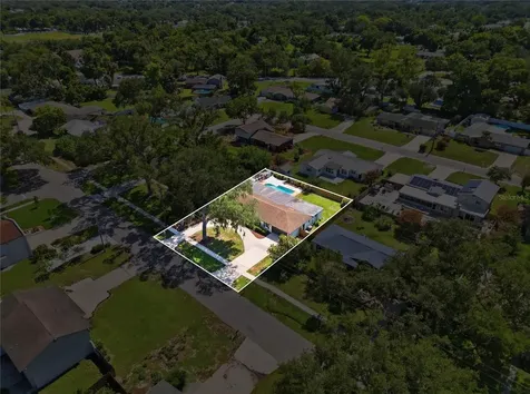 706 S Oakwood Avenue Brandon FL 33511