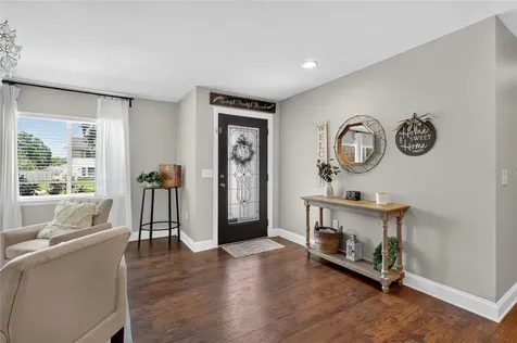 706 S Oakwood Avenue Brandon FL 33511