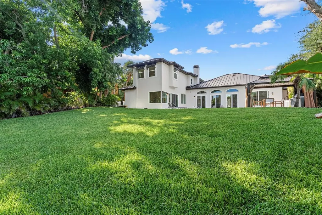1707 Caribbean Drive Sarasota FL 34231