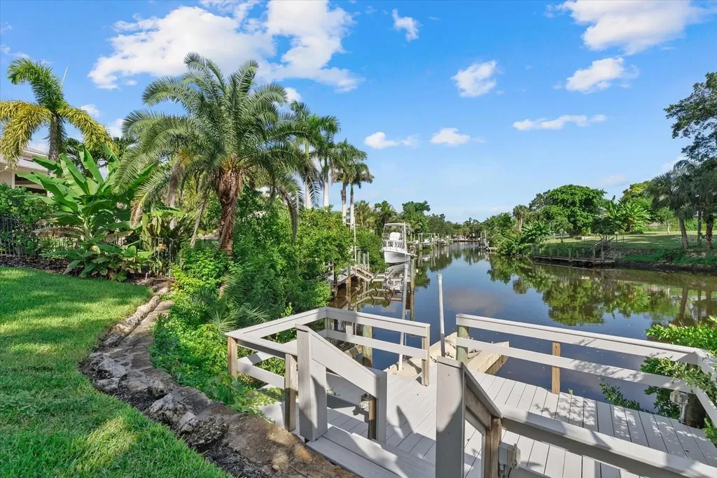 1707 Caribbean Drive Sarasota FL 34231