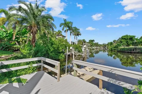 1707 Caribbean Drive Sarasota FL 34231