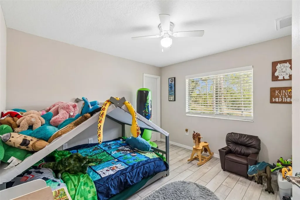 15476 Mulhatton Road Weeki Wachee FL 34614