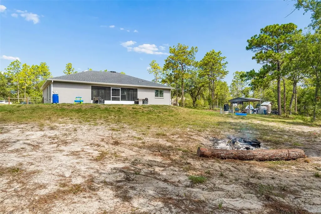 15476 Mulhatton Road Weeki Wachee FL 34614