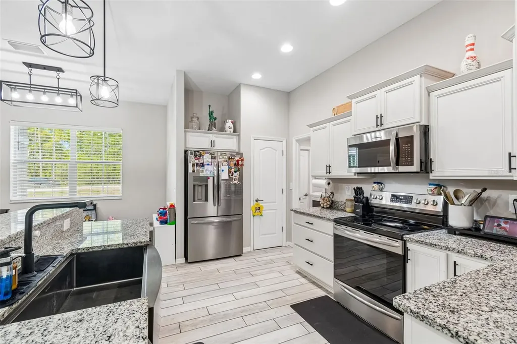 15476 Mulhatton Road Weeki Wachee FL 34614