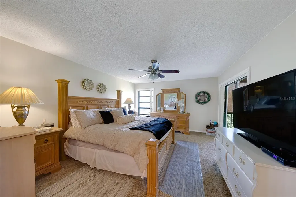 1801 E Lake Road Palm Harbor FL 34685