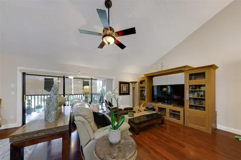 1801 E Lake Road Palm Harbor FL 34685
