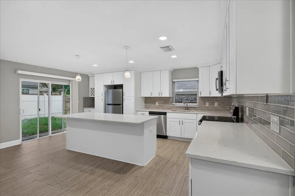 795 7th Street S Safety Harbor FL 34695