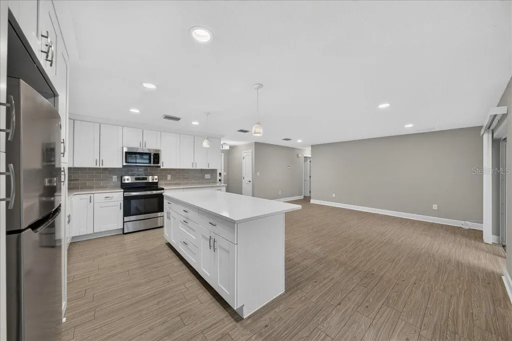 795 7th Street S Safety Harbor FL 34695