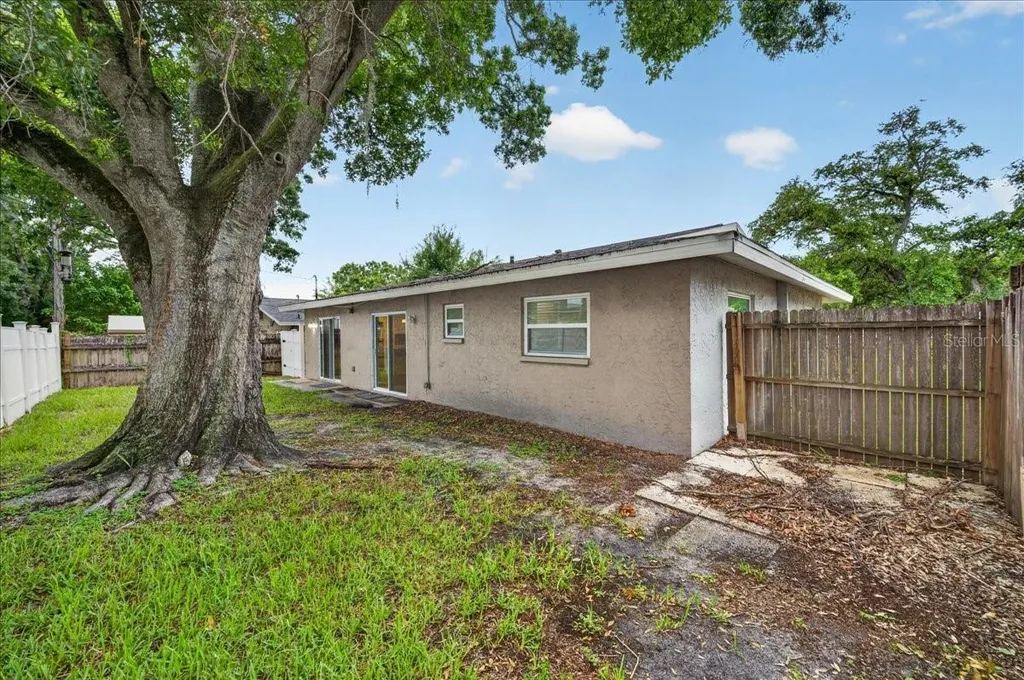795 7th Street S Safety Harbor FL 34695