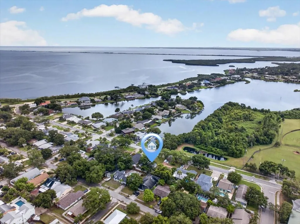 795 7th Street S Safety Harbor FL 34695