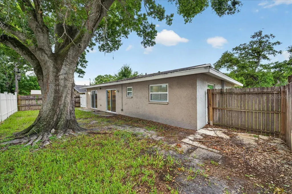 795 7th Street S Safety Harbor FL 34695
