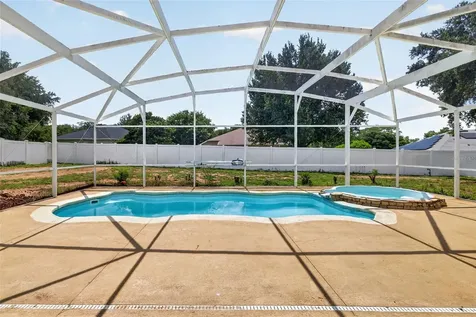 36809 Meridian Circle Grand Island FL 32735