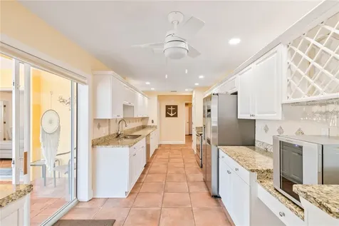 6711 Avenue C Sarasota FL 34231