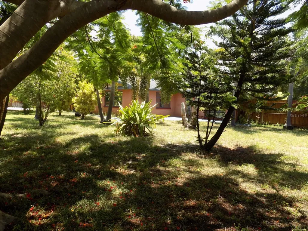 3849 Edgemont Drive New Port Richey FL 34652
