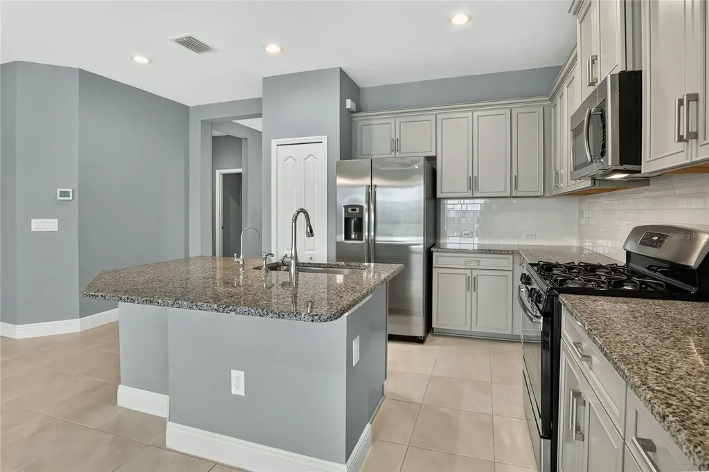 13531 Circa Crossing Drive Lithia FL 33547