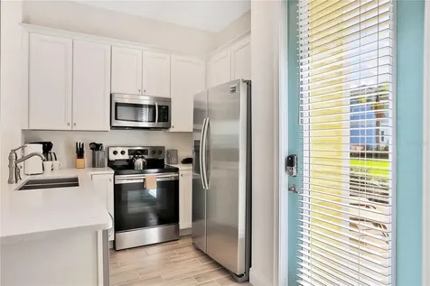8038 Surf Street Kissimmee FL 34747