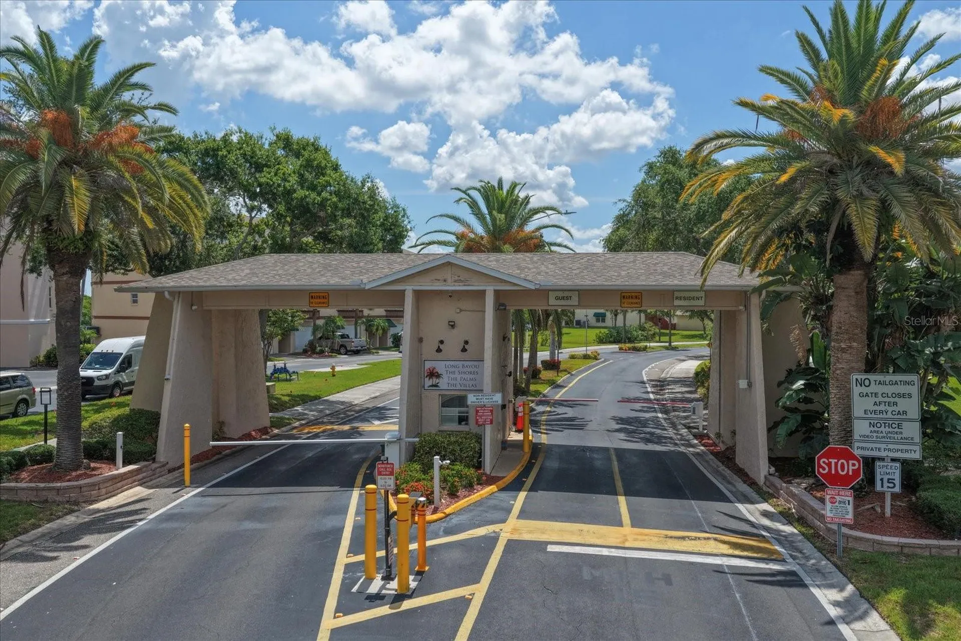 10033 64th Avenue N St Petersburg FL 33708