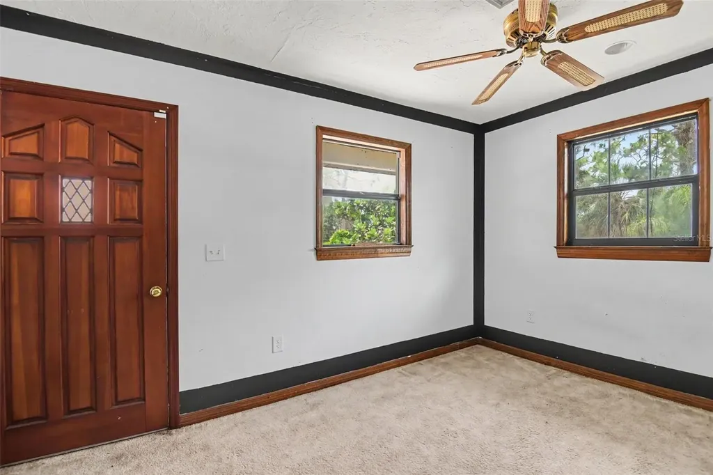 888 Harmony Lane Englewood FL 34223