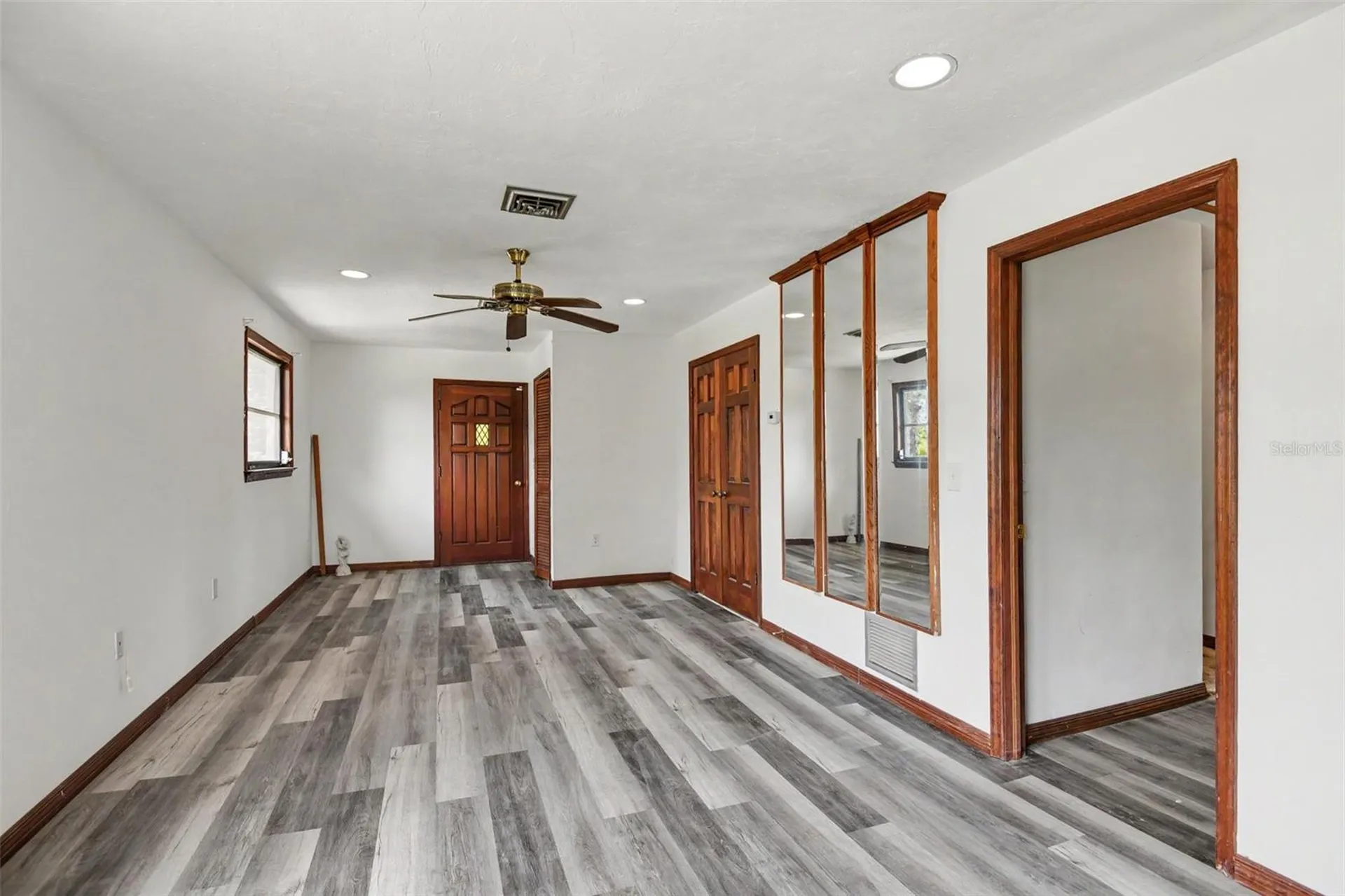 888 Harmony Lane Englewood FL 34223