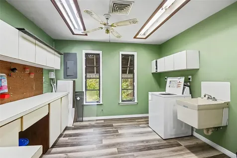 888 Harmony Lane Englewood FL 34223