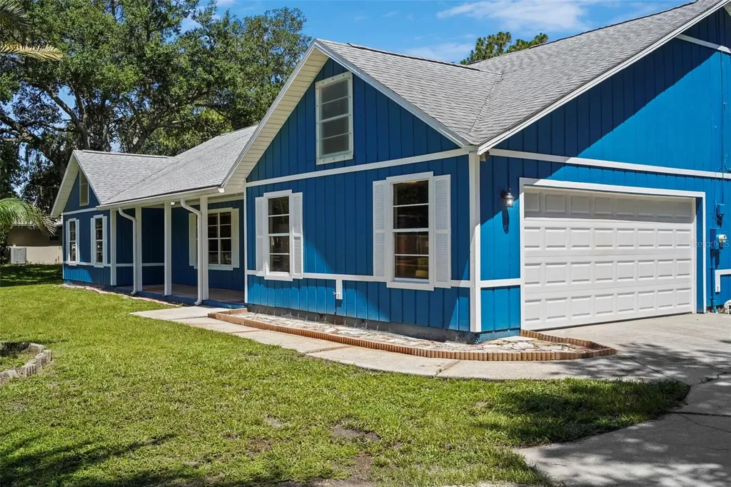 4036 Arlington Avenue Mims FL 32754