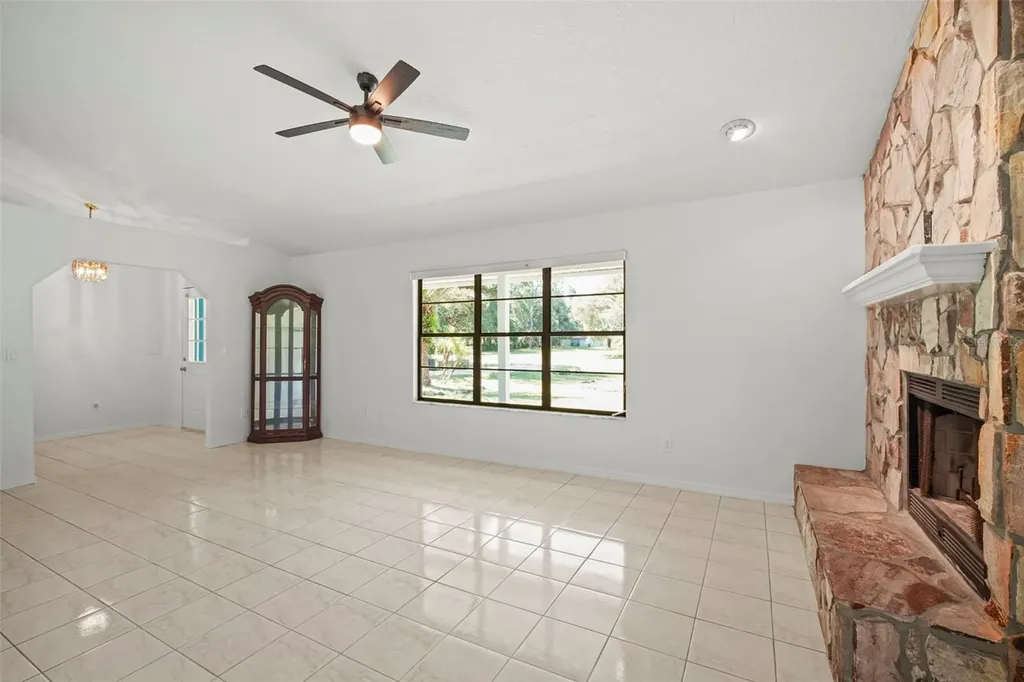 4036 Arlington Avenue Mims FL 32754