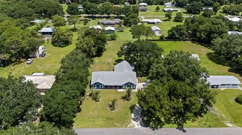 4036 Arlington Avenue Mims FL 32754