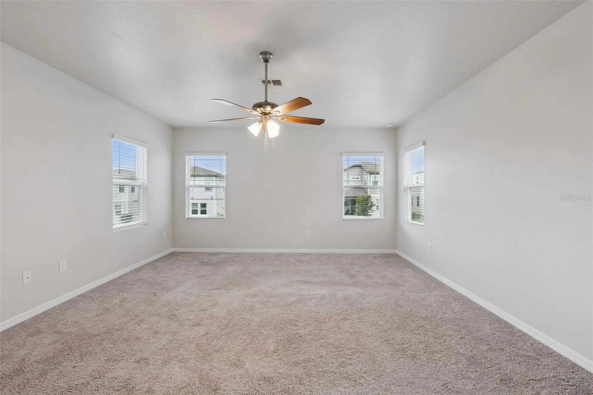 2292 Mystic Maze Lane Clermont FL 34715