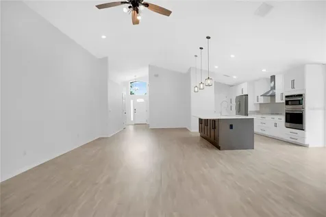 14170 Sunriver Avenue Orlando FL 32828