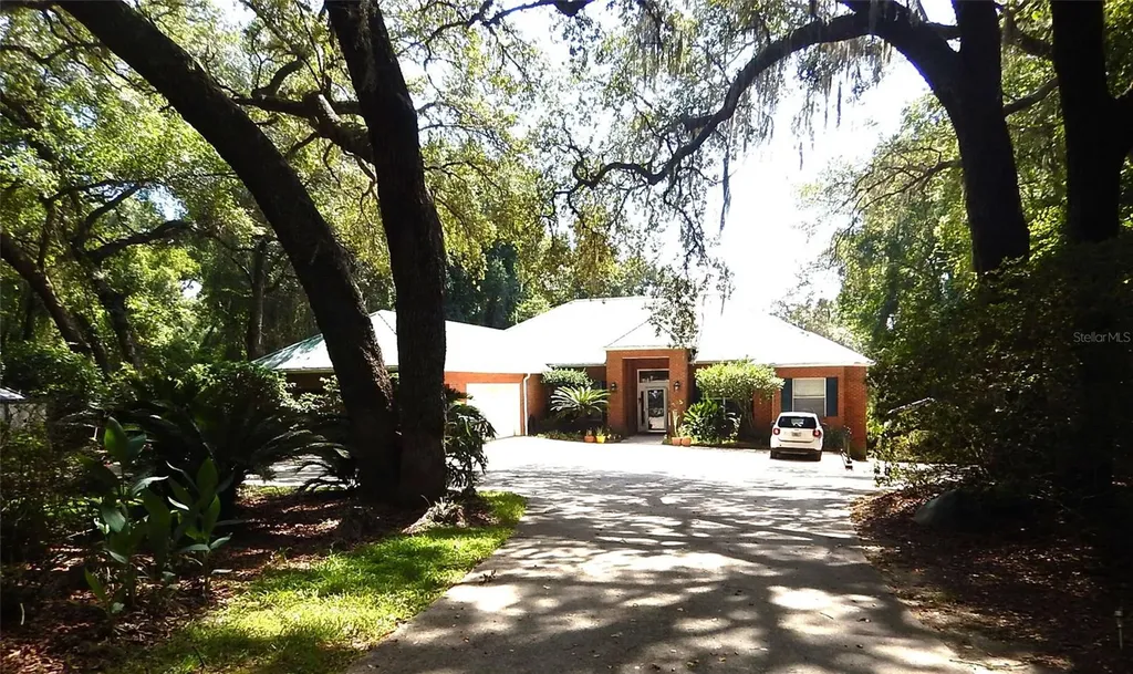 8315 Lilly Lake Road Melrose FL 32666