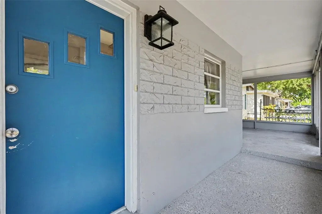 29 6th Avenue SE Largo FL 33771