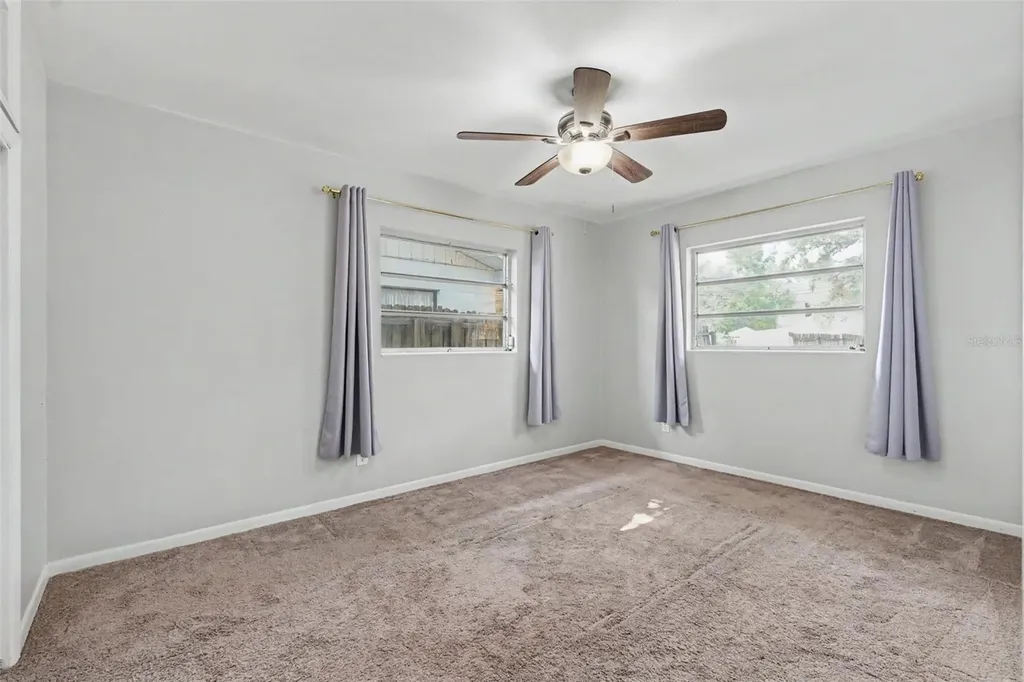 29 6th Avenue SE Largo FL 33771